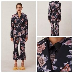 NWT KEEPSAKE FLORAL BLAZER SIZE XS